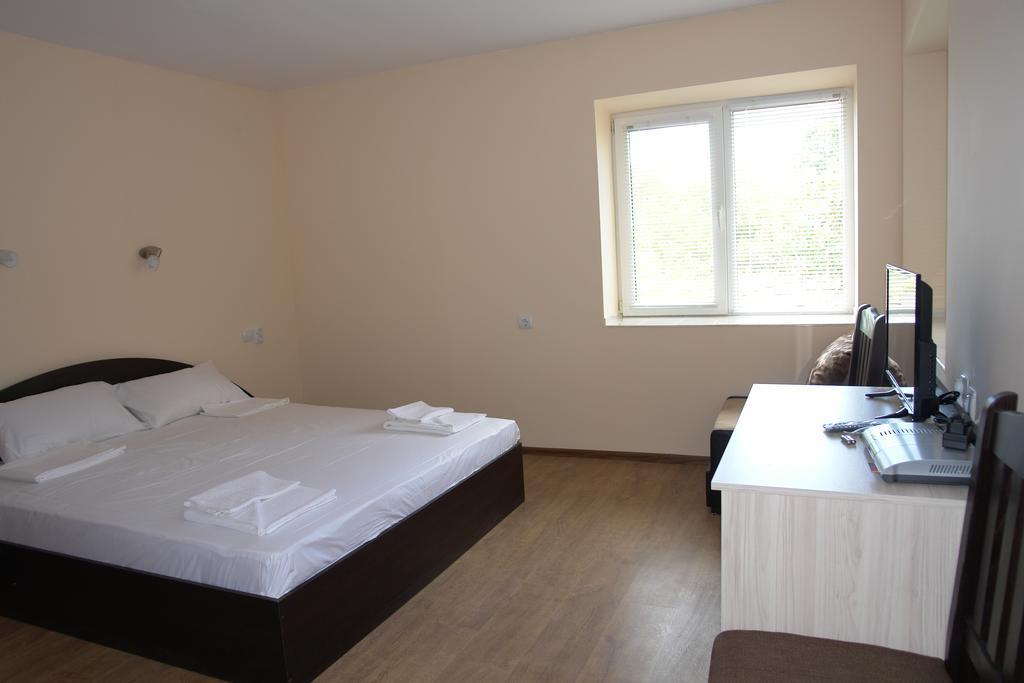 Nadya Holiday Home Крапец Экстерьер фото